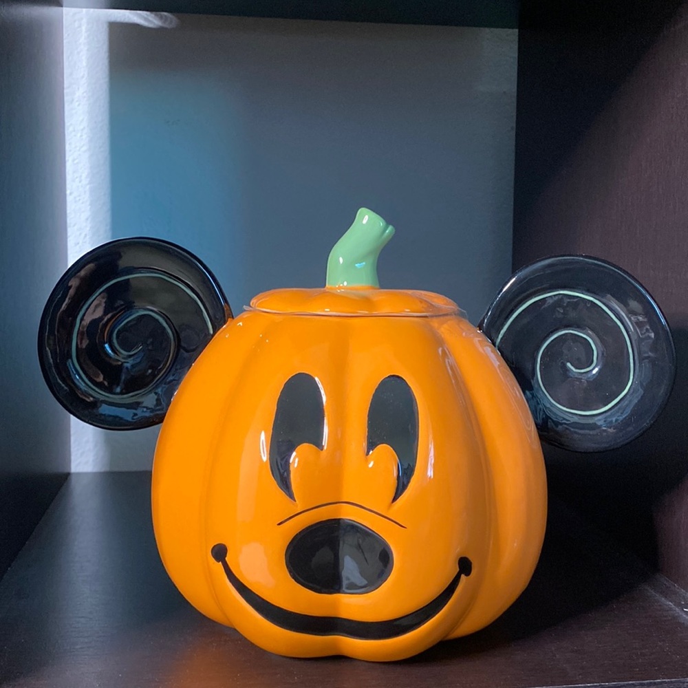 Large Mickey Mouse pumpkin canister